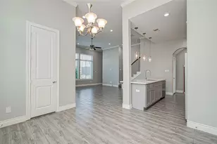 8903 Spring Knoll Forest Dr, Houston, TX 77080 - Photo 22