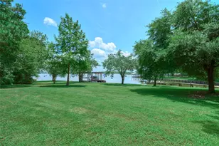 150 N Lakeway Cir, Trinity, TX 75862 - Photo 38