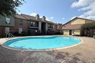 9350 Country Creek Dr, Houston, TX 77036 - Photo 32