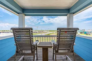 997 S Redfish St, Crystal Beach, TX 77650 - Photo 30