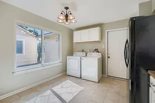 2115 Pepperglen Ct, Missouri City, TX 77489 - Photo 12