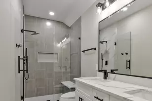 7811 Sandra St, Houston, TX 77016 - Photo 16