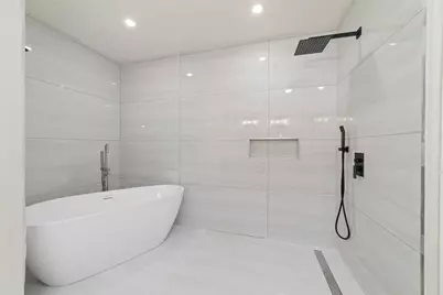 8322 Oak Moss Drive, Spring, TX 77379 - Photo 20