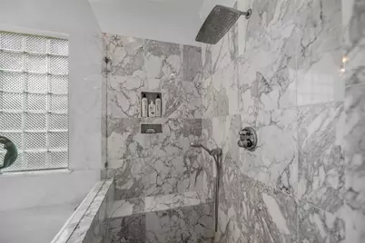 26 Stalynn Lane, Houston, TX 77027 - Photo 28