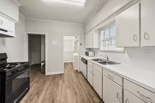 2510 Rosewood St, Houston, TX 77004 - Photo 8