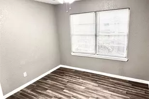 903 Roper St, Houston, TX 77034 - Photo 16