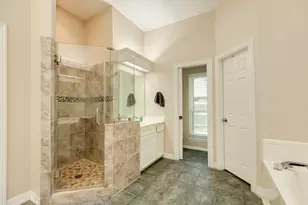 57 Peppermint Ct, Lake Jackson, TX 77566 - Photo 26