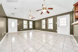 110 Denham Ave, Pasadena, TX 77506 - Photo 8