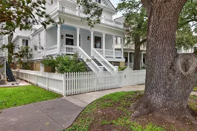 1324 Sealy Street, Galveston, TX 77550 - Photo 2