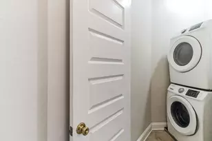 [Address not provided], Dickinson, TX 77539 - Photo 8