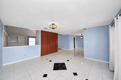11526 Sagevale Lane, Houston, TX 77089 - Photo 14