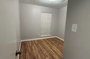 5519 Mendota Ln, Houston, TX 77032 - Photo 14