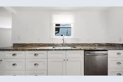 129 E 31st 1/2 Street, Houston, TX 77018 - Photo 10