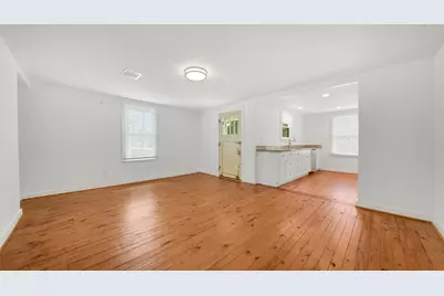 129 E 31st 1/2 Street, Houston, TX 77018 - Photo 4