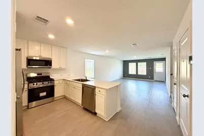 335 Ice Shore Trail, Dayton, TX 77535 - Photo 10