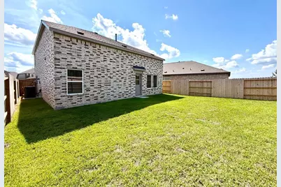 335 Ice Shore Trail, Dayton, TX 77535 - Photo 28
