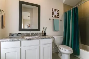 2010 Beall St, Houston, TX 77008 - Photo 6