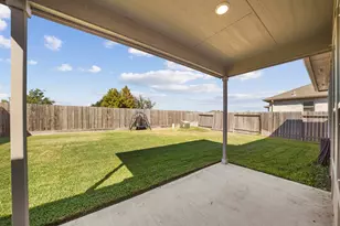 329 Paso Fino Dr, Alvin, TX 77511 - Photo 18