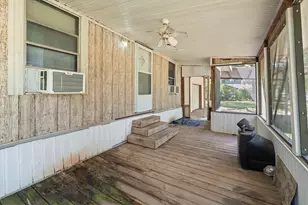 127 County Rd 3371, Cleveland, TX 77327 - Photo 8