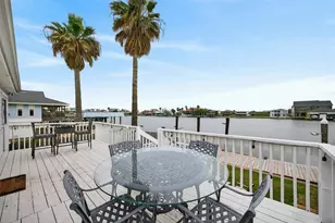 906 91st St, Galveston, TX 77554 - Photo 34