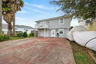 906 91st St, Galveston, TX 77554 - Photo 4