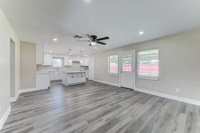 203 Doverfield Drive, Houston, TX 77037 - Photo 8