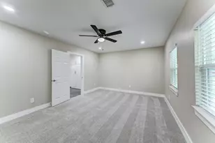 203 Doverfield Dr, Houston, TX 77037 - Photo 28