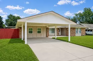203 Doverfield Dr, Houston, TX 77037 - Photo 2
