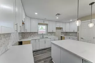 203 Doverfield Dr, Houston, TX 77037 - Photo 14