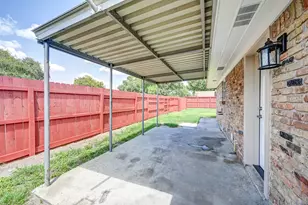 203 Doverfield Dr, Houston, TX 77037 - Photo 38