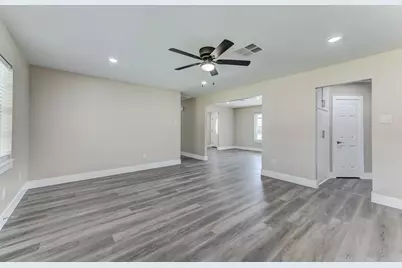 203 Doverfield Drive, Houston, TX 77037 - Photo 10