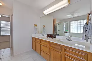 214 Easterly Dr, Tiki Island, TX 77554 - Photo 26