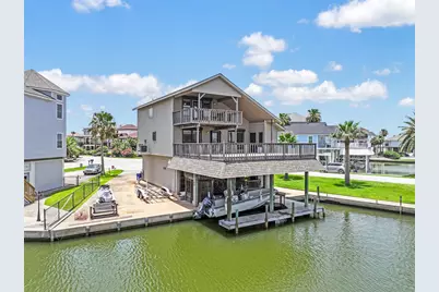 214 Easterly Drive, Tiki Island, TX 77554 - Photo 2