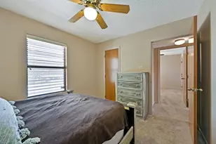 214 Easterly Dr, Tiki Island, TX 77554 - Photo 28