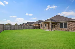 12410 Sabine Point Dr, Humble, TX 77346 - Photo 32