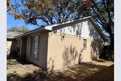 4822 Misty Shadows Drive, Houston, TX 77041 - Photo 2