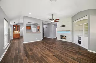 20910 Sandy Briar Ct, Spring, TX 77379 - Photo 12
