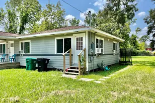 7003 Hoffman St, Houston, TX 77028 - Photo 2