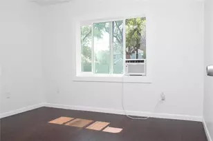 7003 Hoffman St, Houston, TX 77028 - Photo 6