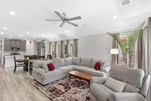 353 Salerio Wy, Conroe, TX 77301 - Photo 18