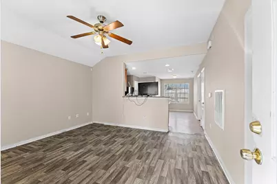 1302 Shearn Street, Houston, TX 77007 - Photo 2