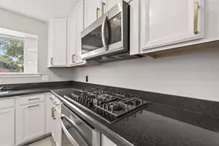 707 Montclair Blvd, Sugar Land, TX 77478 - Photo 12