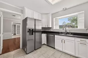 707 Montclair Blvd, Sugar Land, TX 77478 - Photo 10