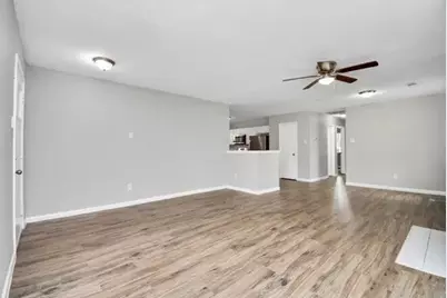 8106 Claiborne Street, Houston, TX 77078 - Photo 10