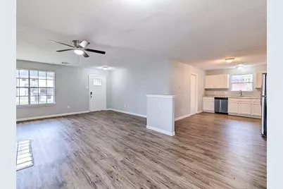 8106 Claiborne Street, Houston, TX 77078 - Photo 24