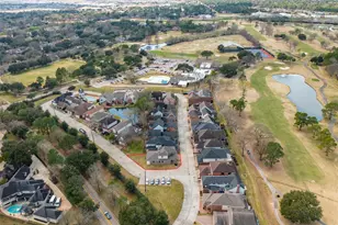 7655 Ameswood Rd, Houston, TX 77095 - Photo 28