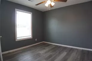 6803 6th St, Hitchcock, TX 77563 - Photo 22