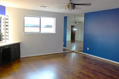 13319 Parkway Boulevard, Sugar Land, TX 77478 - Photo 20