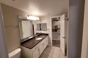 2350 Westcreek Ln, Houston, TX 77027 - Photo 2