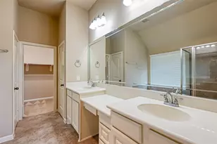 6206 Falling Briar Lane, Sugar Land, TX 77479 - Photo 40